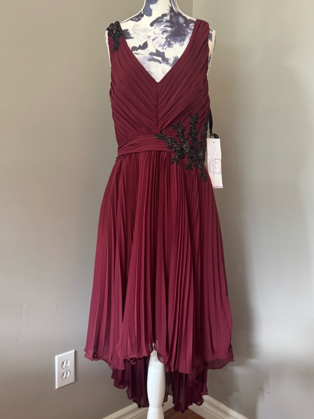 Disney Alfred Angelo Burgundy High Low V-Neck Dress with Black Appliqué
